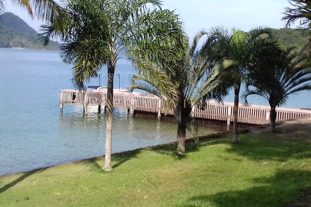 Ilha paradisíaca à venda em Angra dos Reis