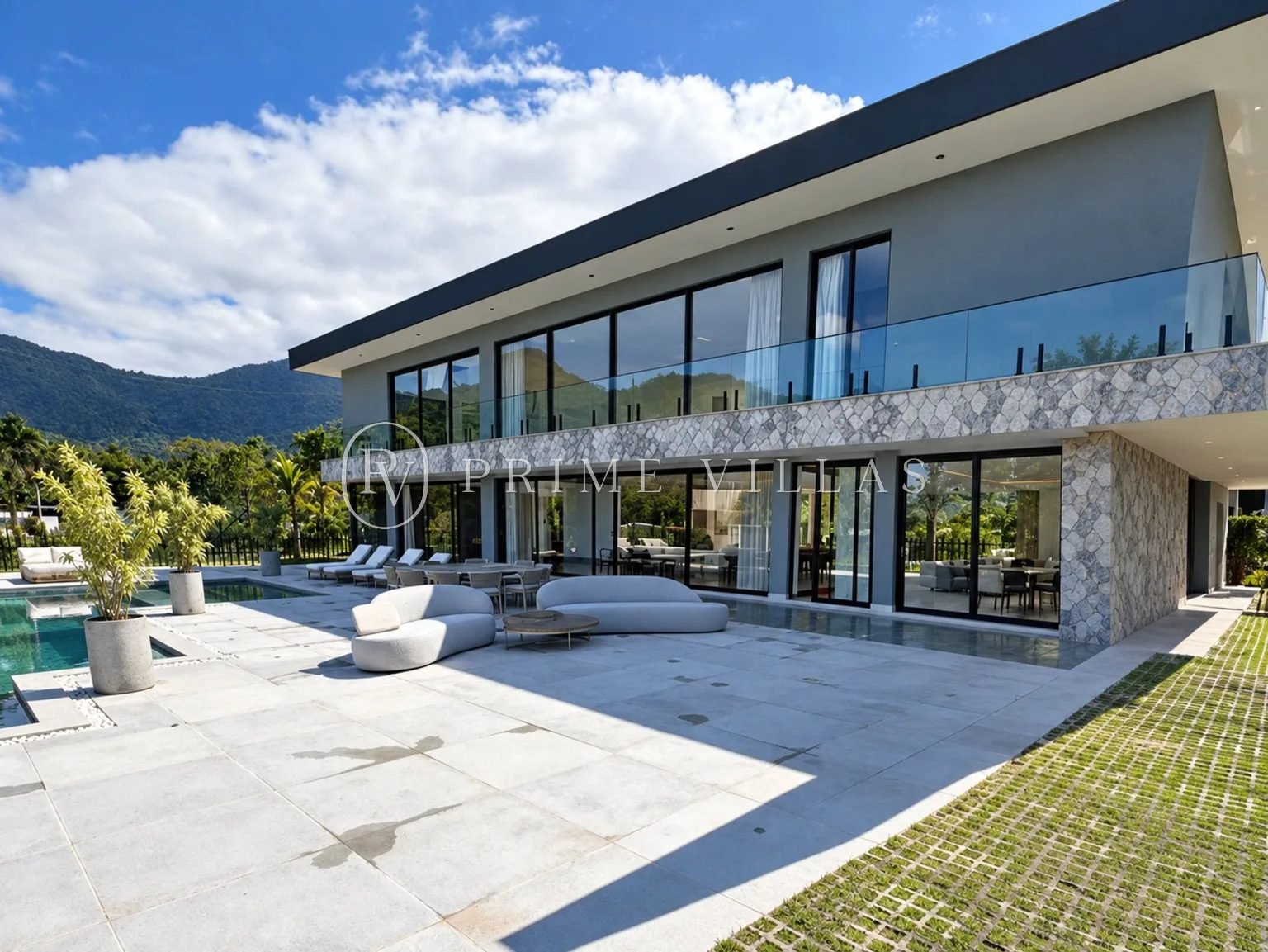 Fachada