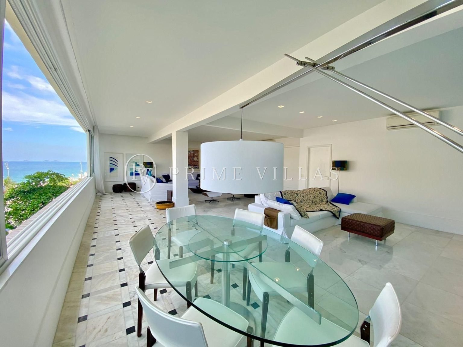 3 Suítes com vista mar próximo ao Arpoador